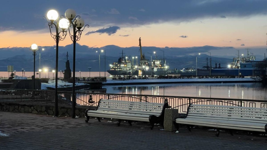 282e5f27c3a44d7f3ac5e0caa0e552cb