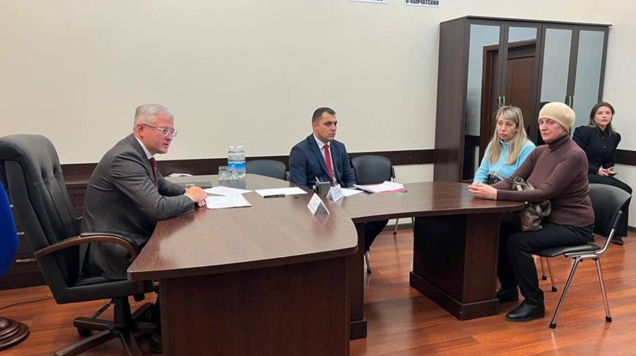 98ed5198d3ea3a242c2c4b3c106c82bc